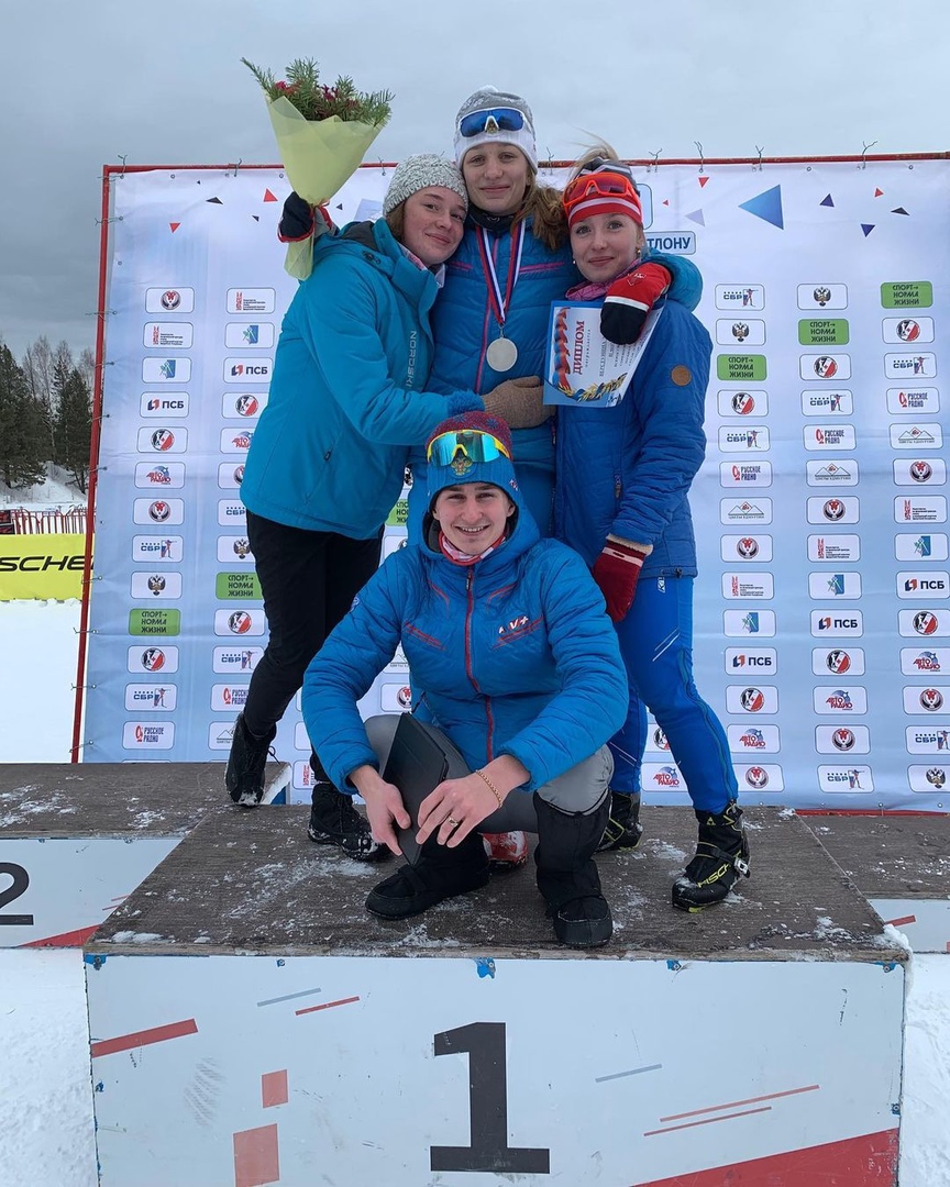 Биатлонистка спортшколы Луизы Носковой выиграла серебро
