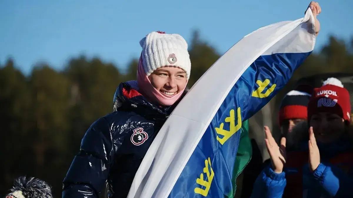 Тюменская областная федерация лыжных гонок и биатлона поздравляет с днём рождения Заслуженного мастера спорта России по лыжным гонкам, олимпийскую чемпионку Татьяну Сорину