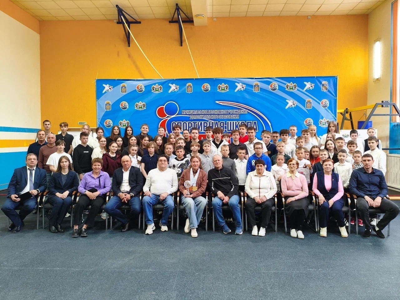 Чемпионка России — в гостях у юных лыжников «Спарты»